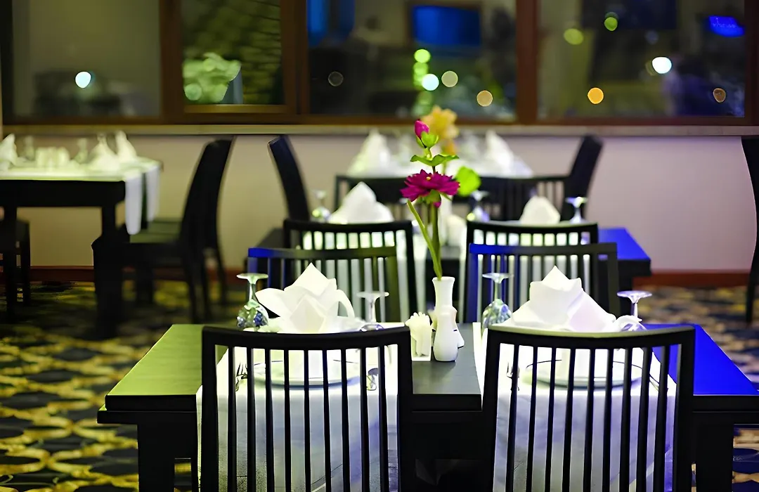 The City Hotel-1