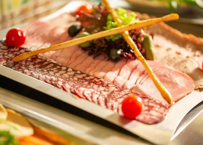 Парк-готель Голосіїво Київ